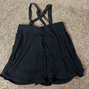 HOT TOPIC SKIRT WITH SUSPENDERS